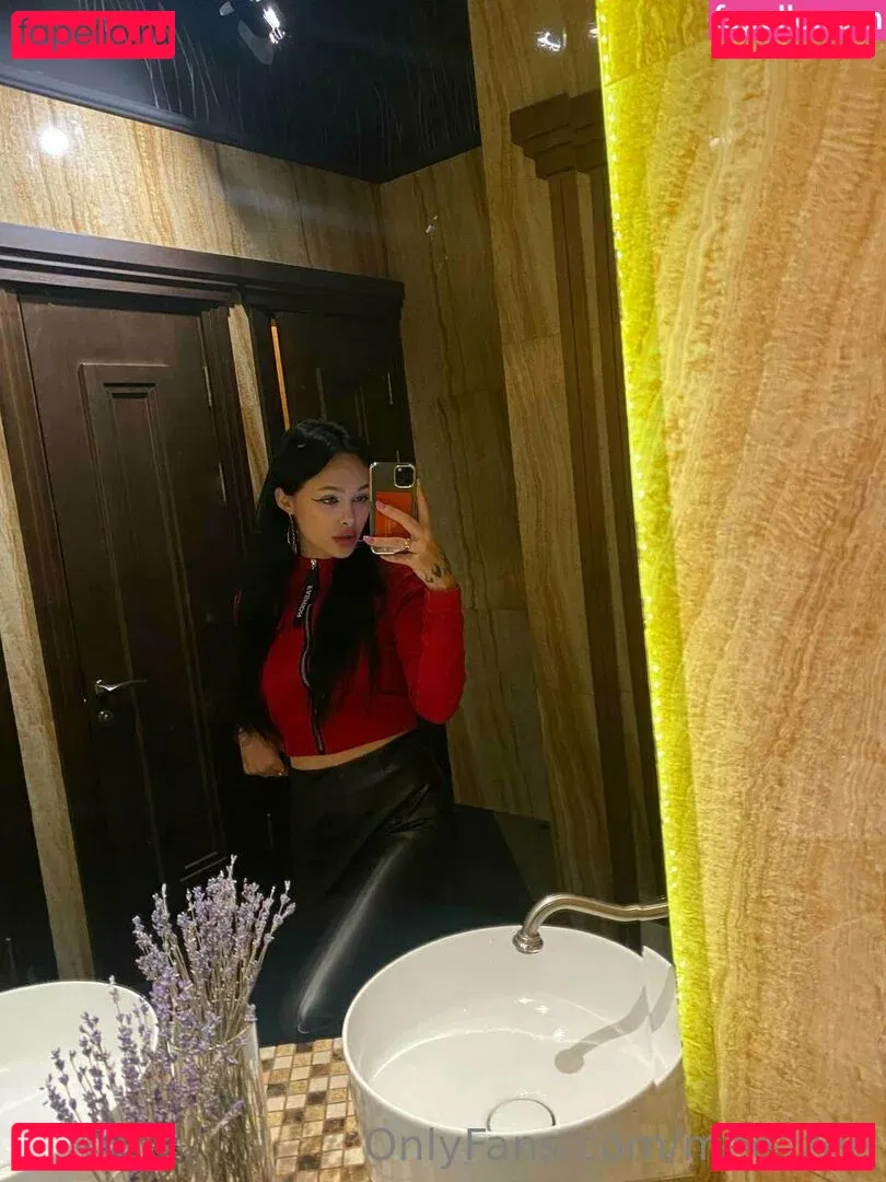 mee_zee Onlyfans Photo Gallery 