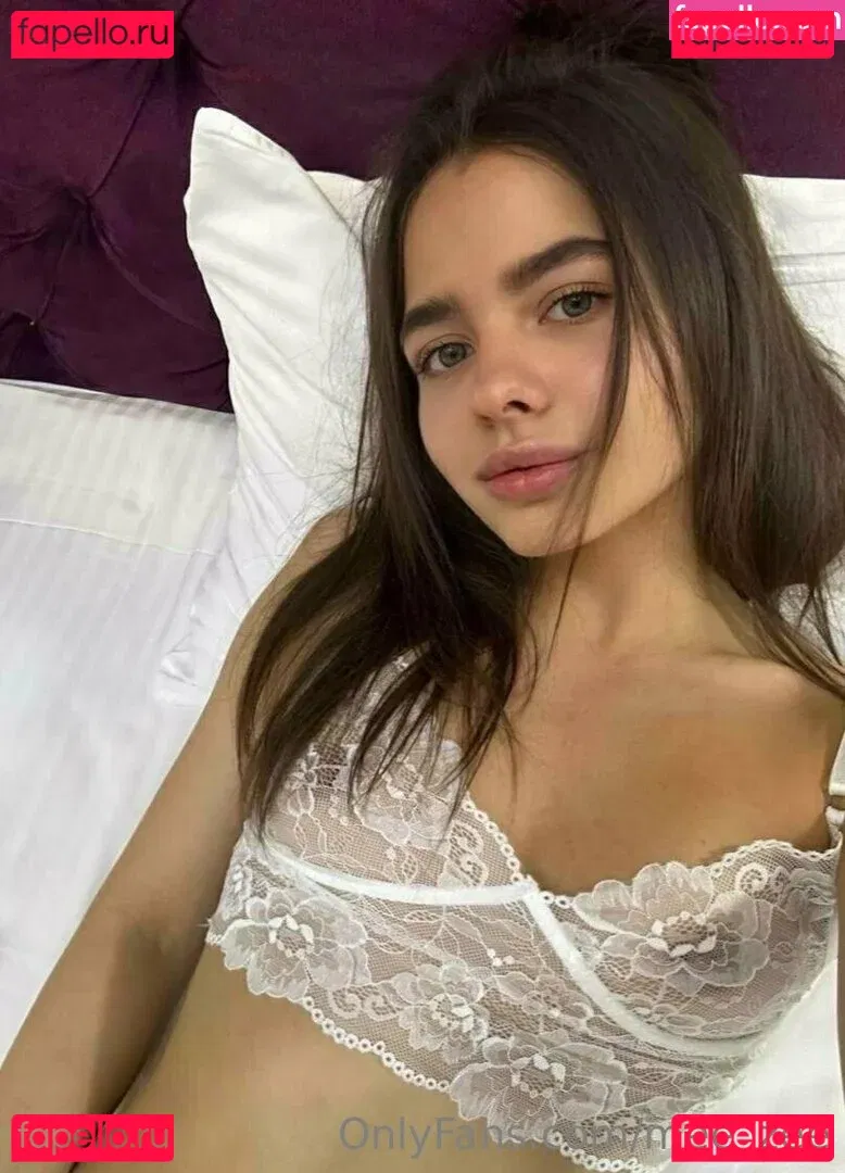 mee_zee Onlyfans Photo Gallery 