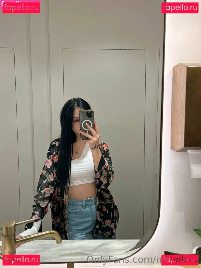 mee_zee Onlyfans Photo Gallery 