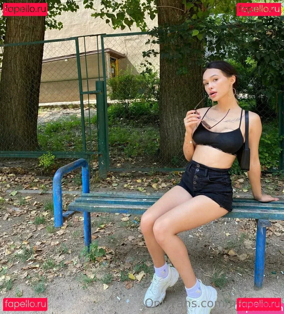 mee_zee Onlyfans Photo Gallery 