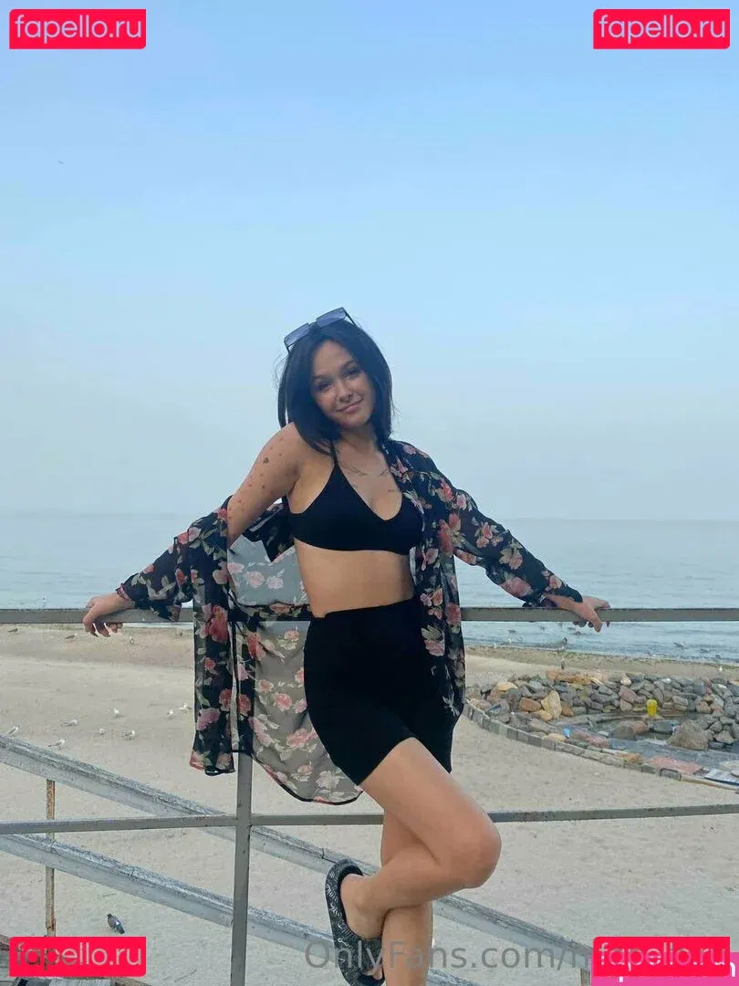 mee_zee Onlyfans Photo Gallery 