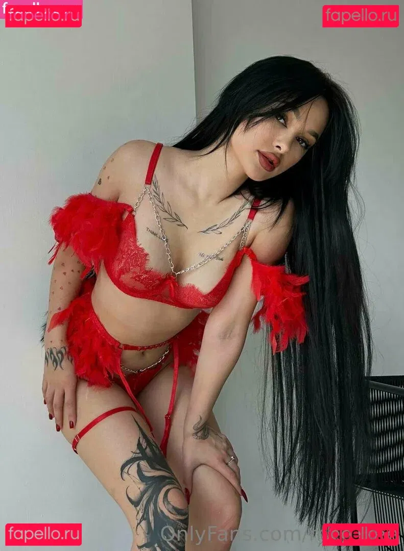 mee_zee Onlyfans Photo Gallery 