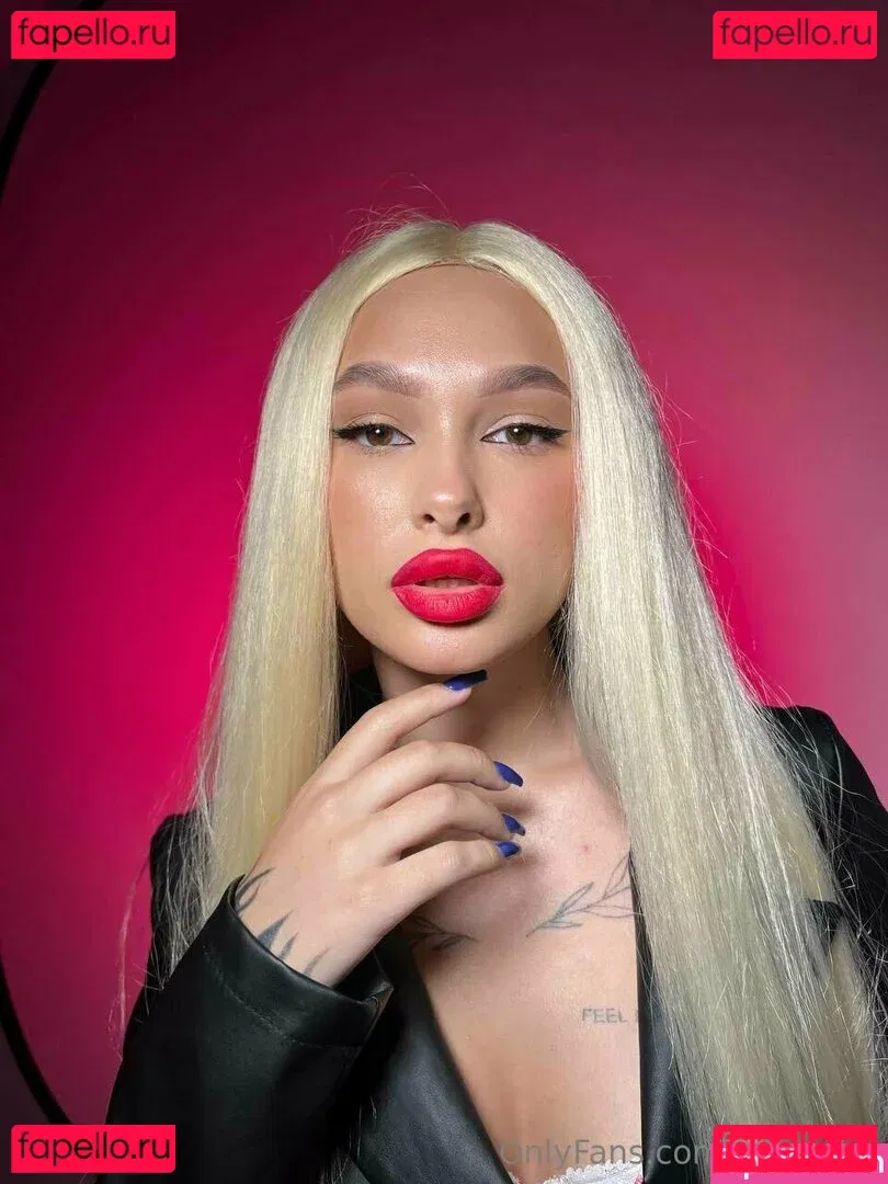 mee_zee Onlyfans Photo Gallery 