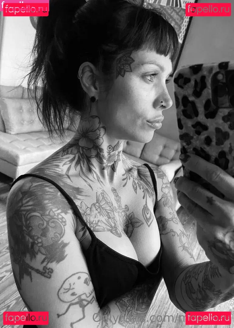 mee_zee Onlyfans Photo Gallery 