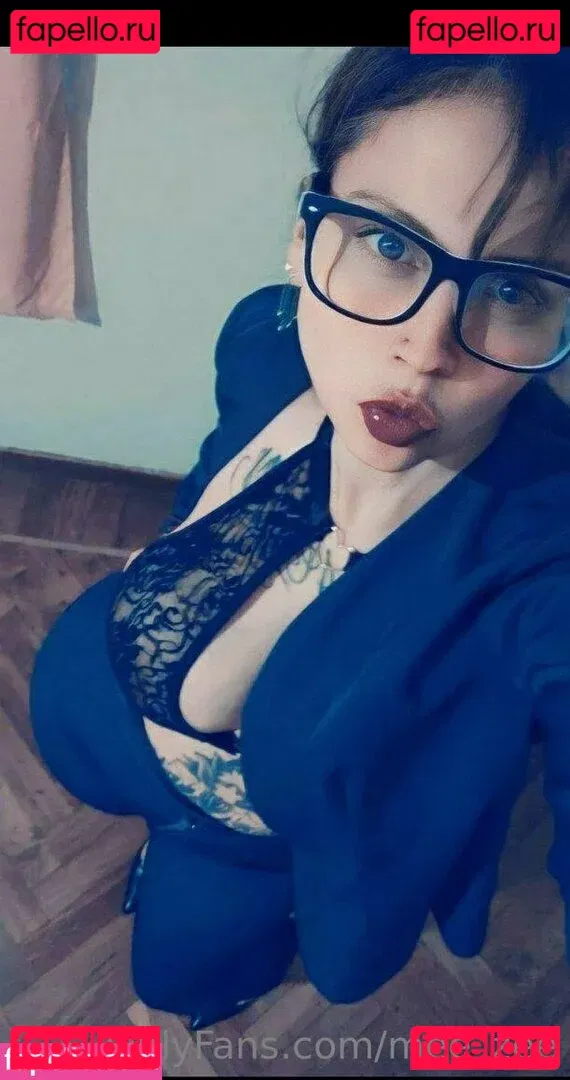 mee_zee Onlyfans Photo Gallery 