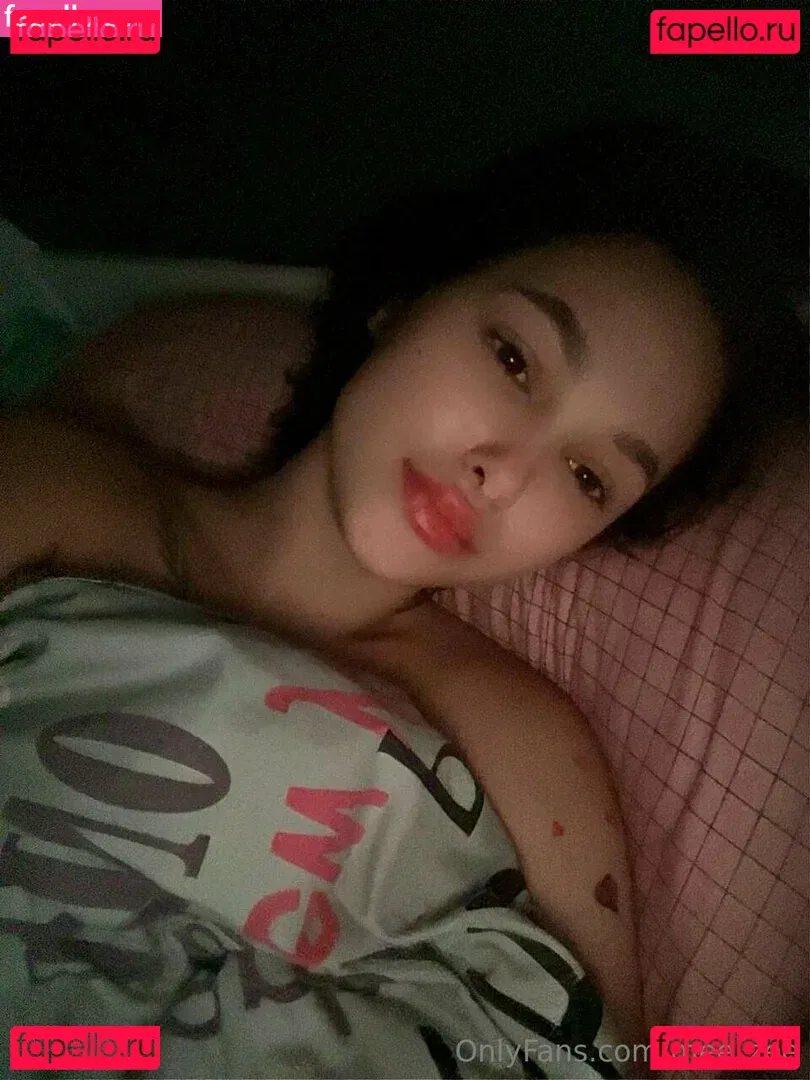 mee_zee Onlyfans Photo Gallery 