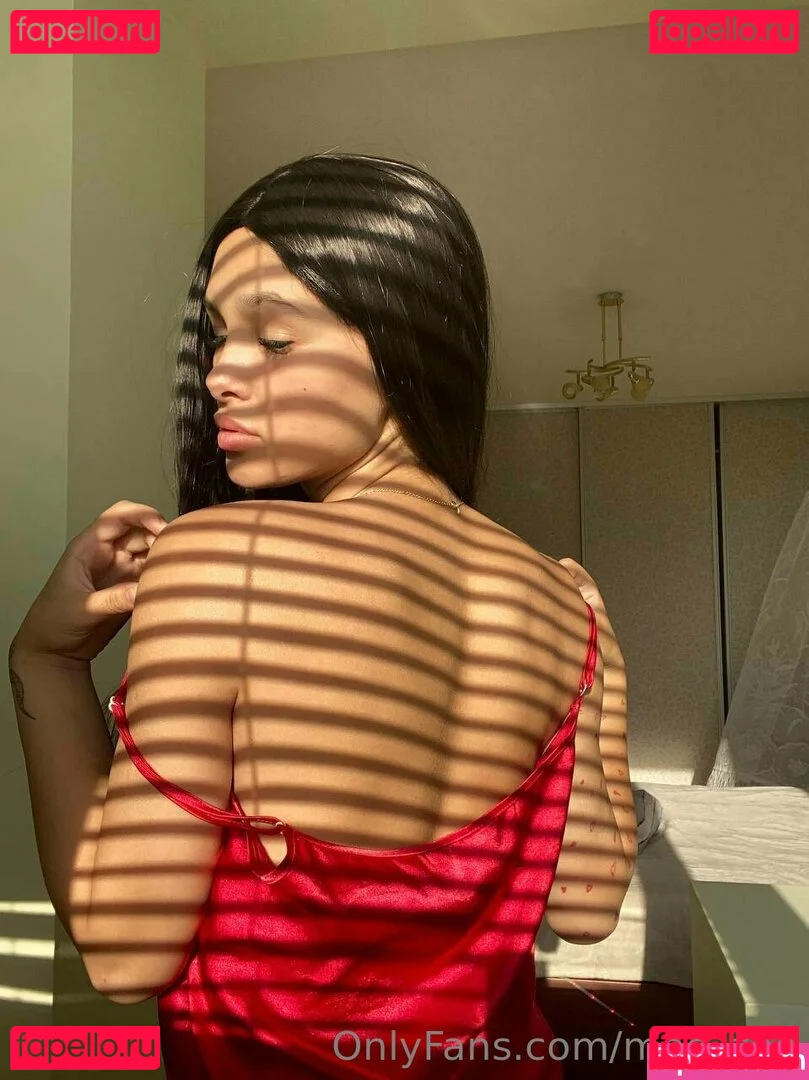 mee_zee Onlyfans Photo Gallery 