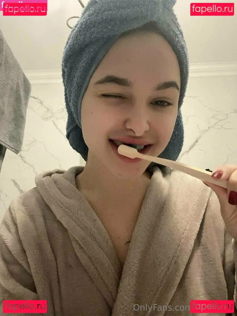 mee_zee Onlyfans Photo Gallery 