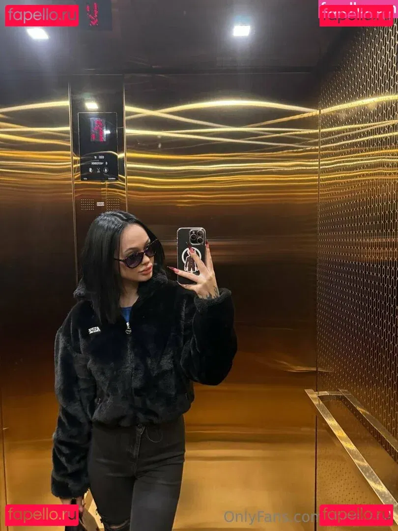 mee_zee Onlyfans Photo Gallery 