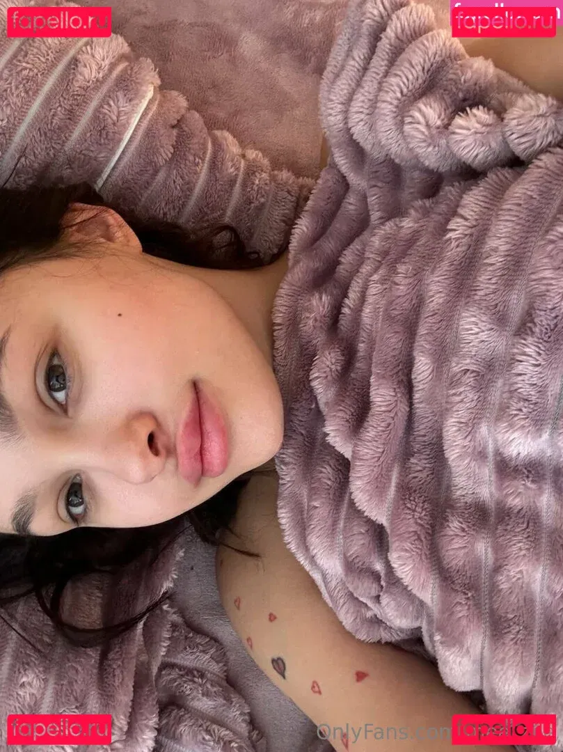 mee_zee Onlyfans Photo Gallery 