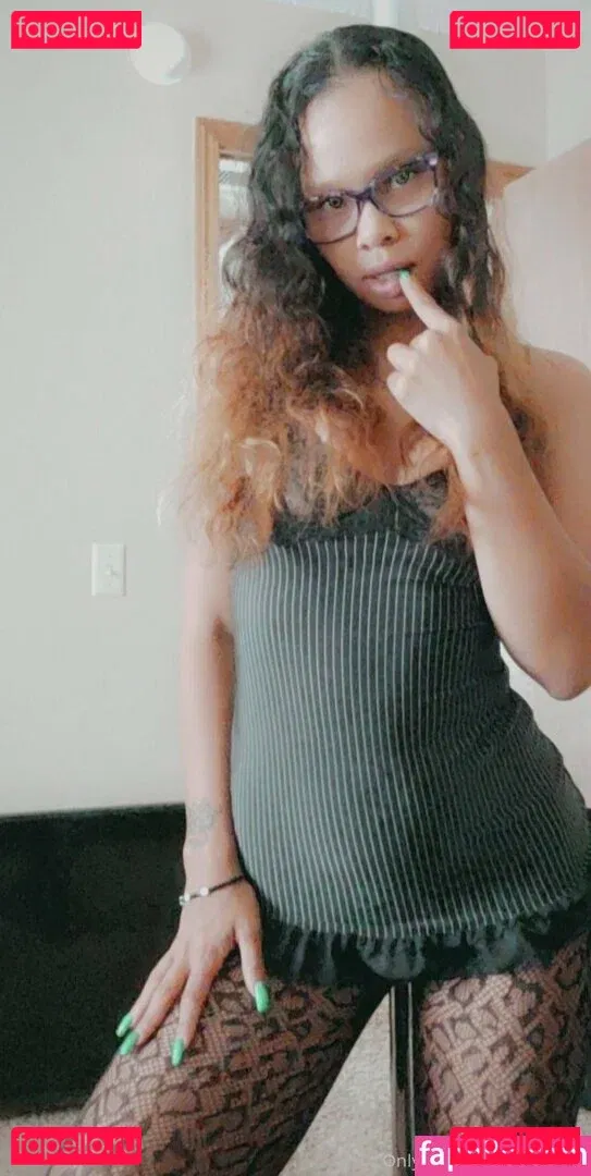 iamamorarose Onlyfans Photo Gallery 