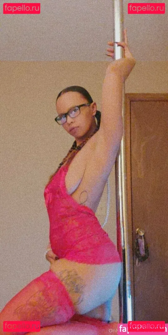 iamamorarose Onlyfans Photo Gallery 