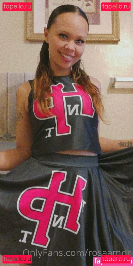 iamamorarose Onlyfans Photo Gallery 