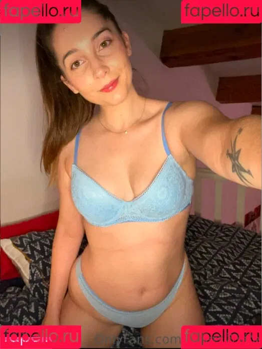 Luna Sunfire Onlyfans Photo Gallery 