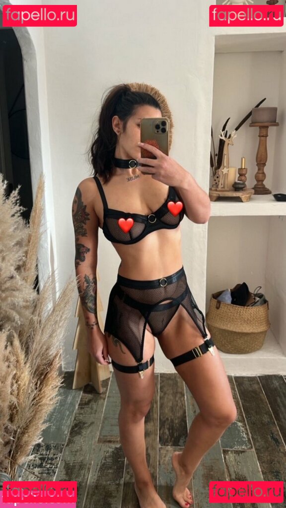 Bisouschucky Nude Onlyfans Photo 29