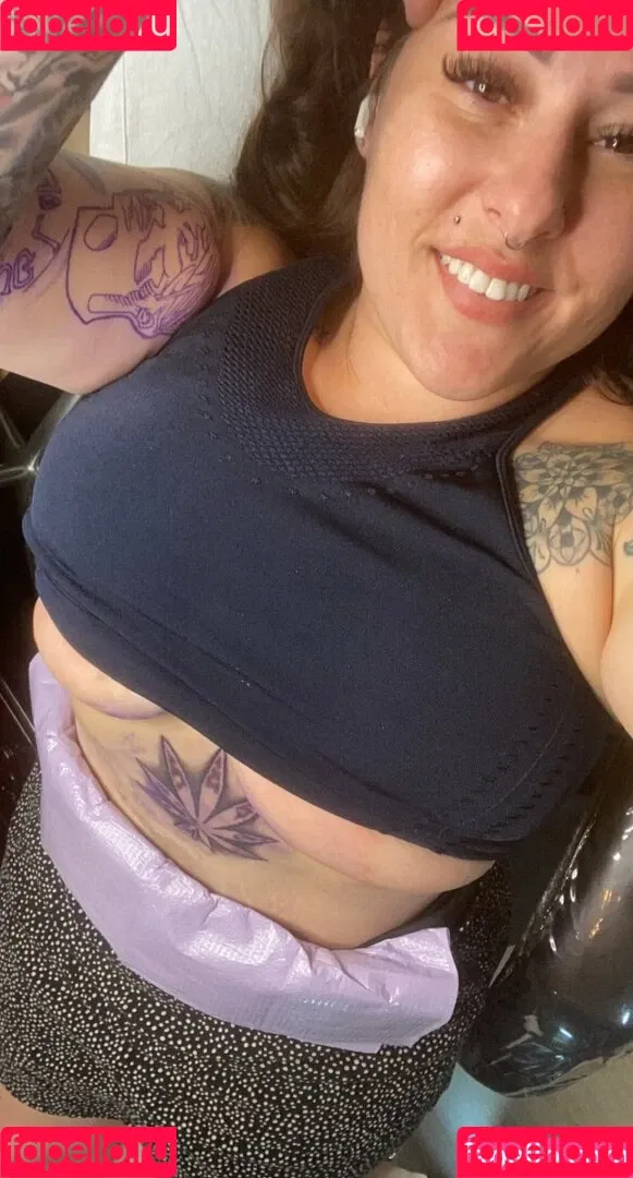 Theoamilf Onlyfans Photo Gallery 