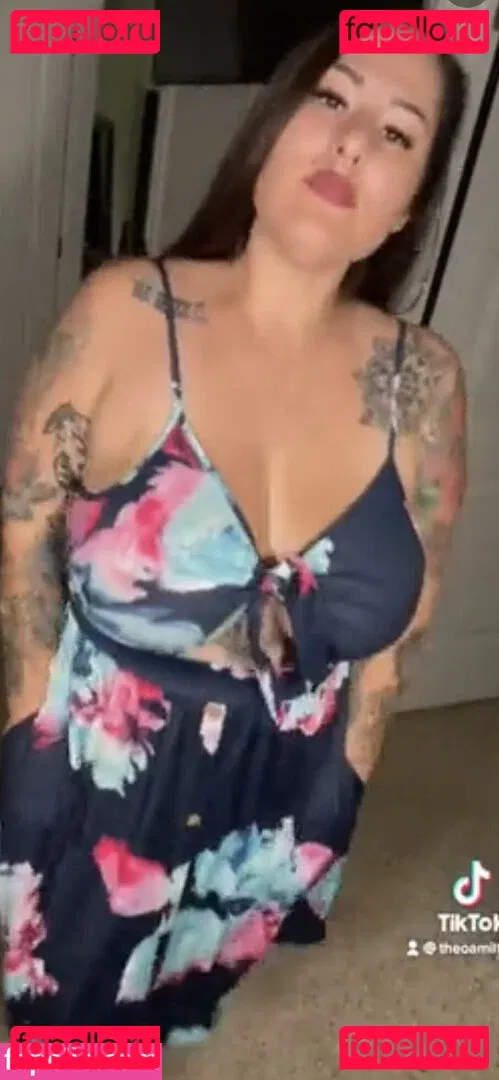 Theoamilf Onlyfans Photo Gallery 