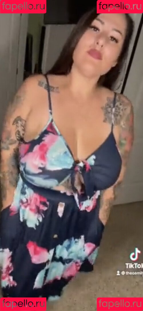 Theoamilf Onlyfans Photo Gallery 