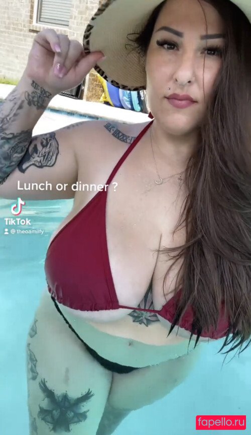 Theoamilf Nude Onlyfans Photo 19