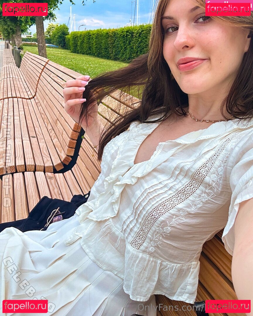 LaraDeLulu Nude Onlyfans Photo 39