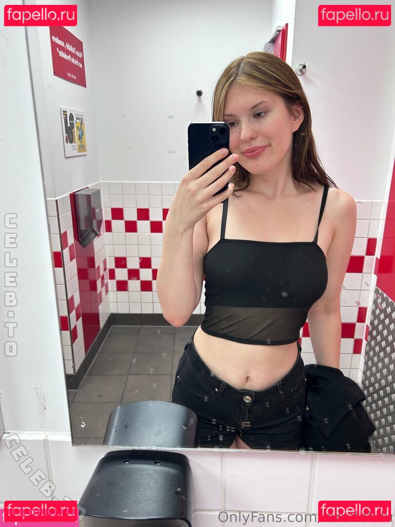 LaraDeLulu Nude Onlyfans Photo 35