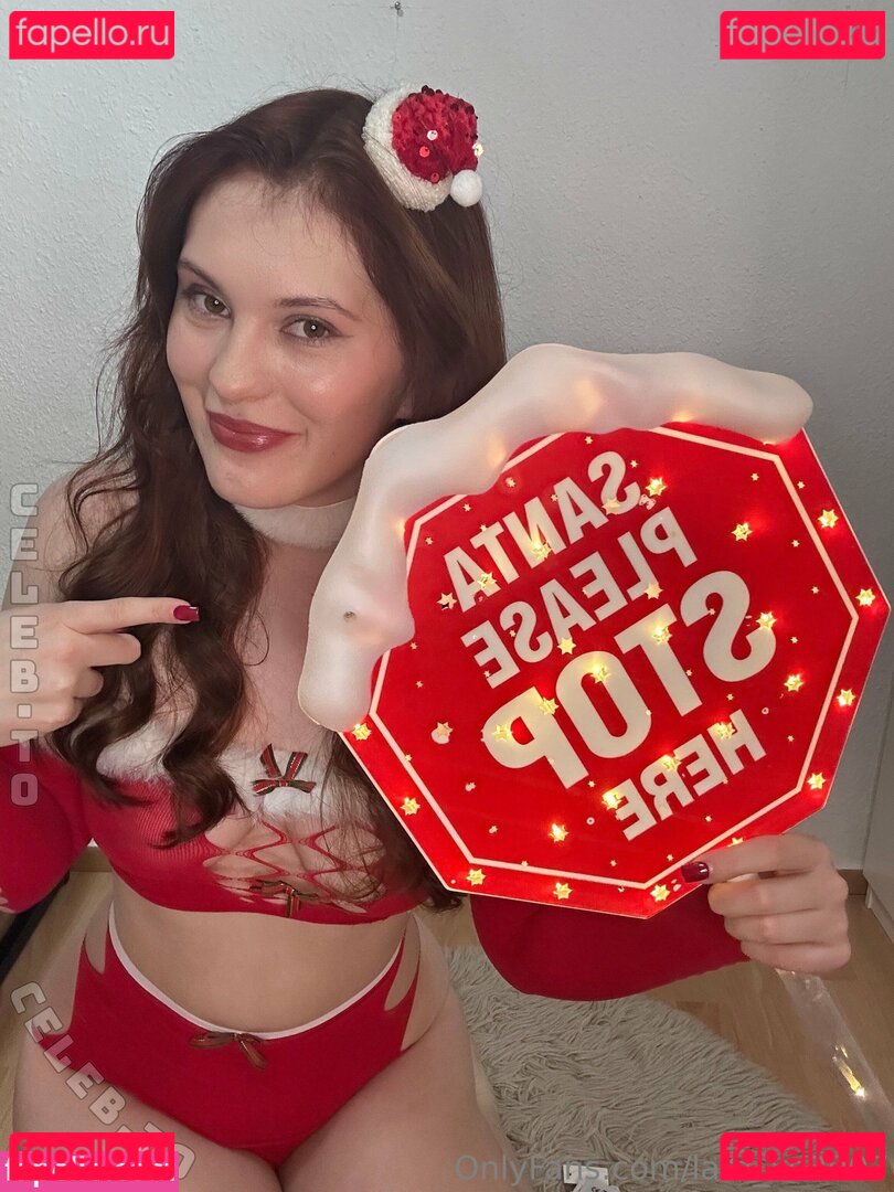 LaraDeLulu Nude Onlyfans Photo 4
