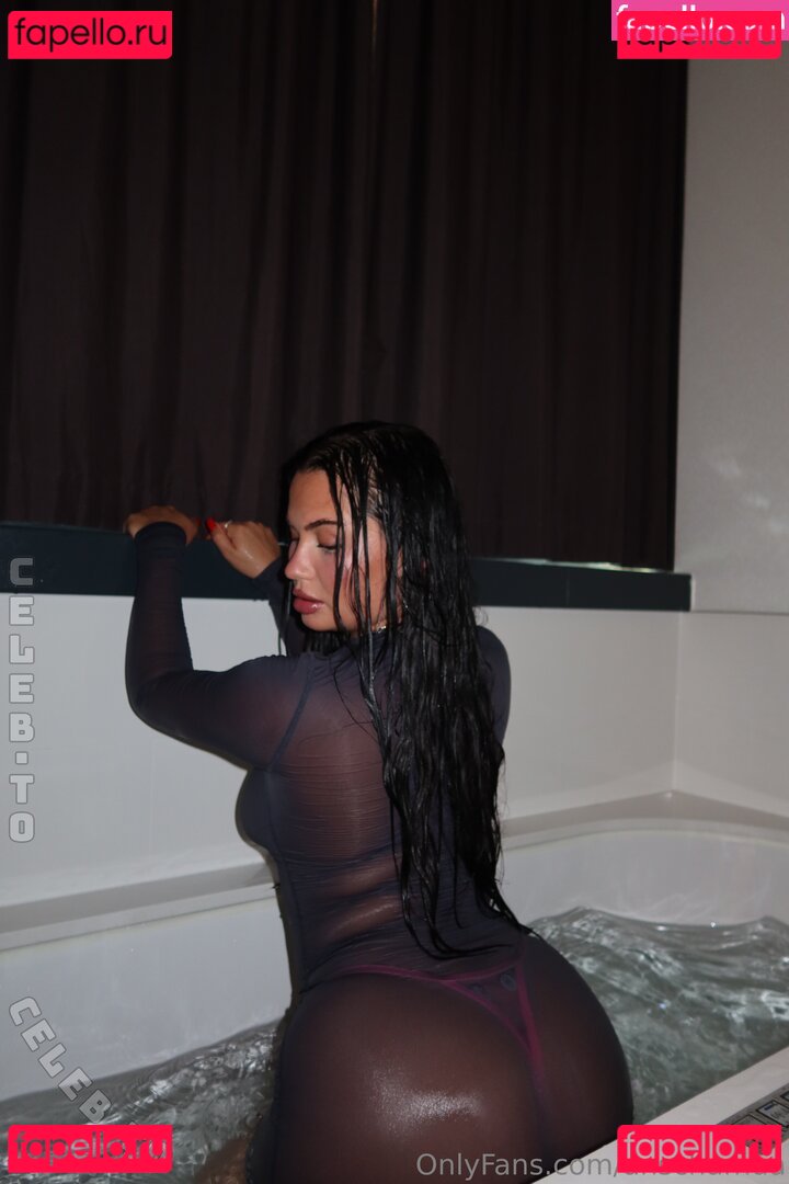 Swissanschii Nude Onlyfans Photo 32