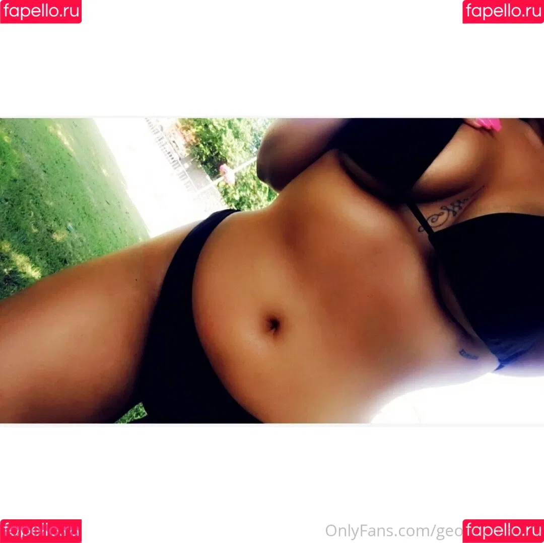 georgiamay23 Onlyfans Photo Gallery 