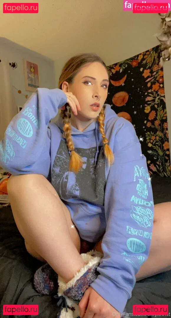 onlykhrist Onlyfans Photo Gallery 