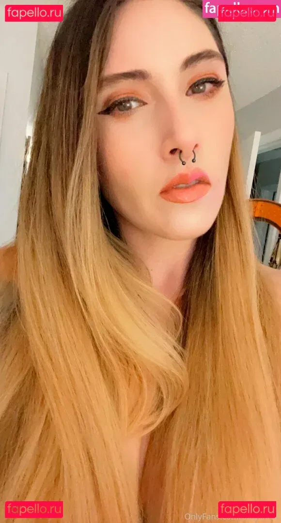 onlykhrist Onlyfans Photo Gallery 