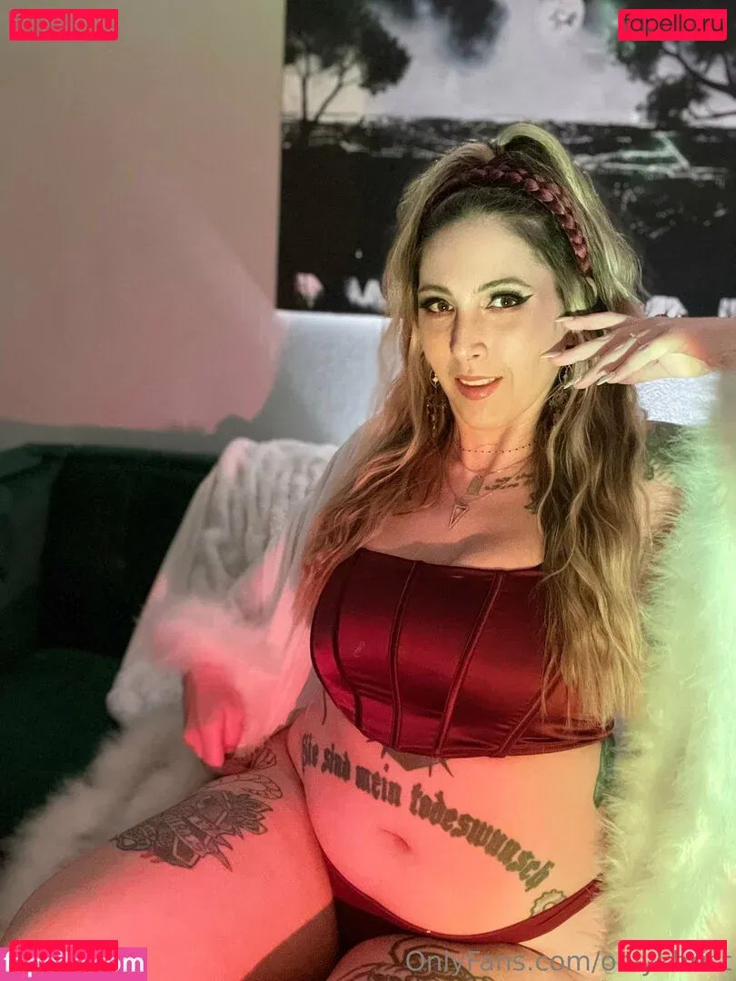 onlykhrist Onlyfans Photo Gallery 