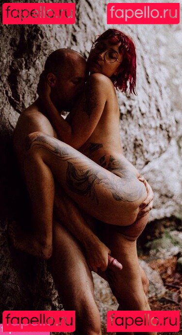 Mlle Yllaaa Nude Onlyfans Photo 5