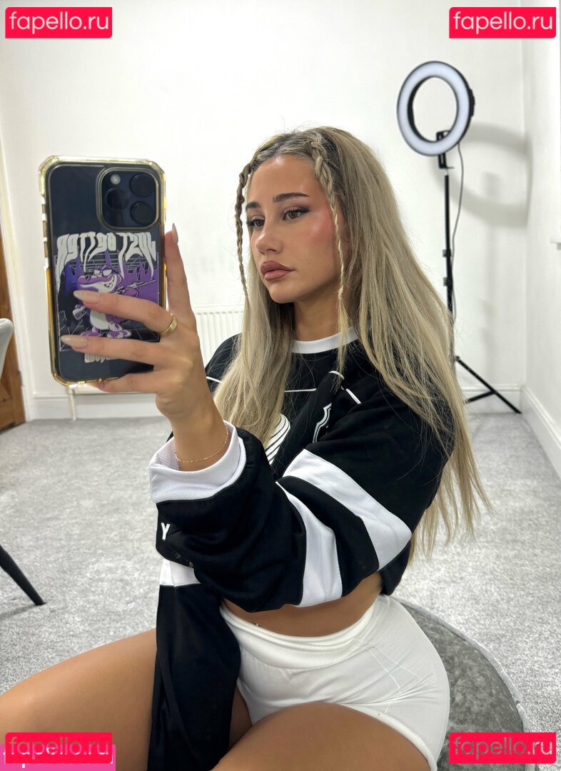 Sophiesnazz Nude Onlyfans Photo 15