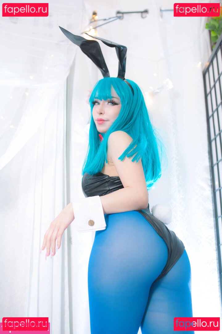 Roxyfoxycos Nude Onlyfans Photo 13