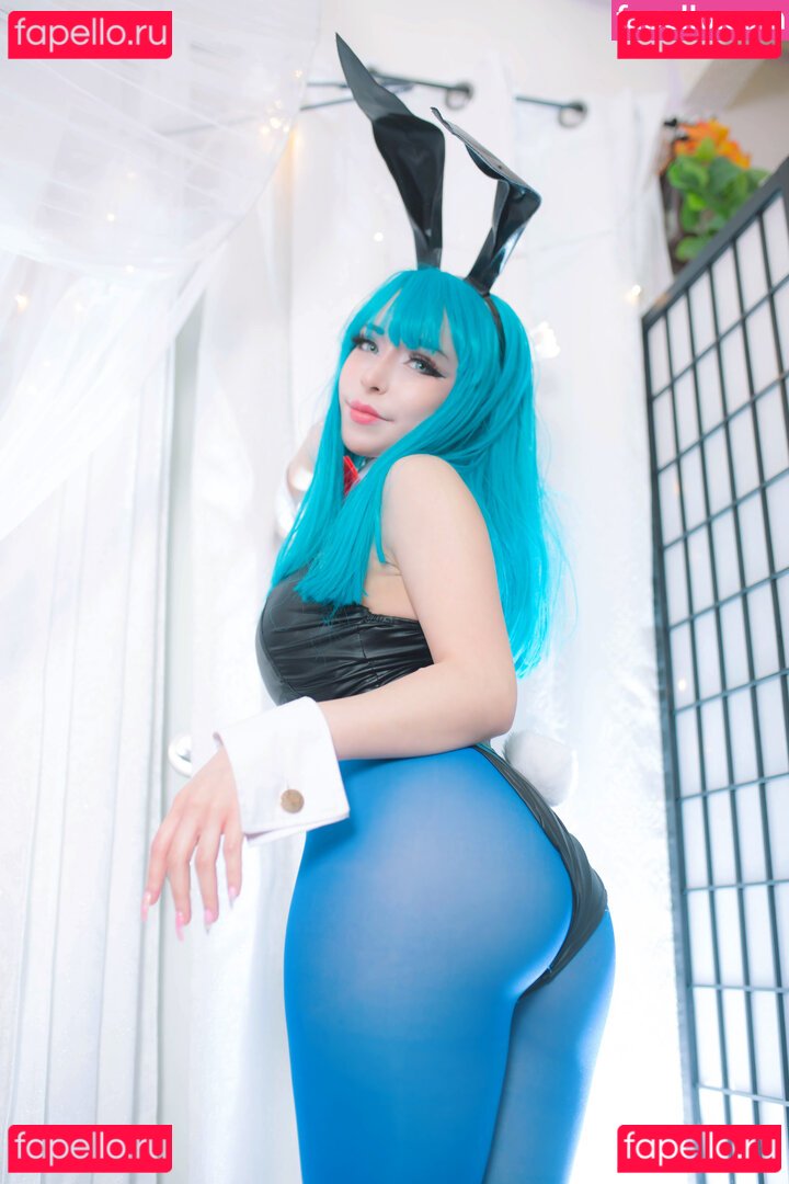 Roxyfoxycos Nude Onlyfans Photo 12