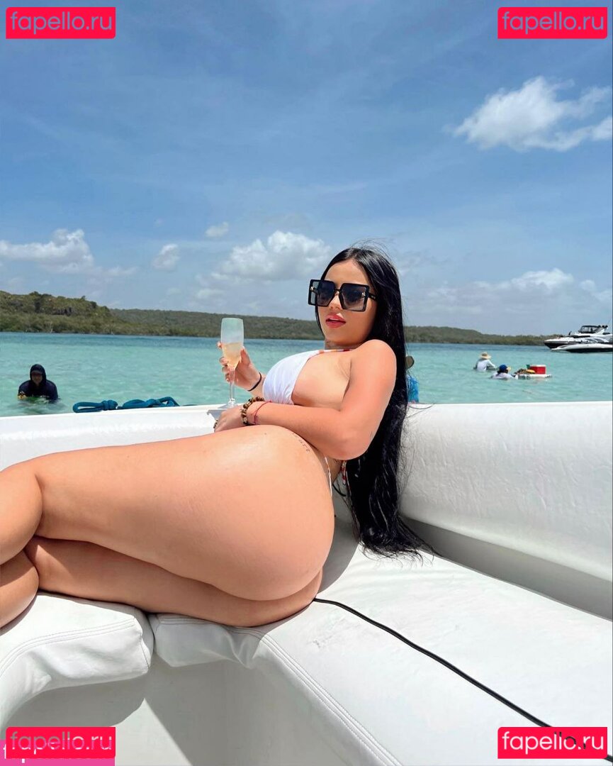 Eimy Contreras Nude Onlyfans Photo 31