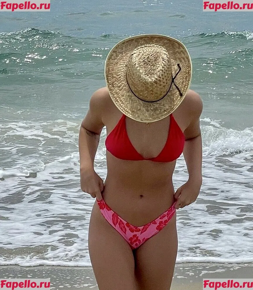 wellbeingwithabigail Onlyfans Photo Gallery 