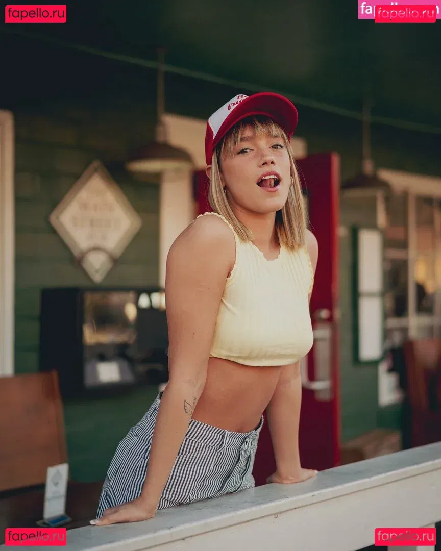 wellbeingwithabigail Onlyfans Photo Gallery 