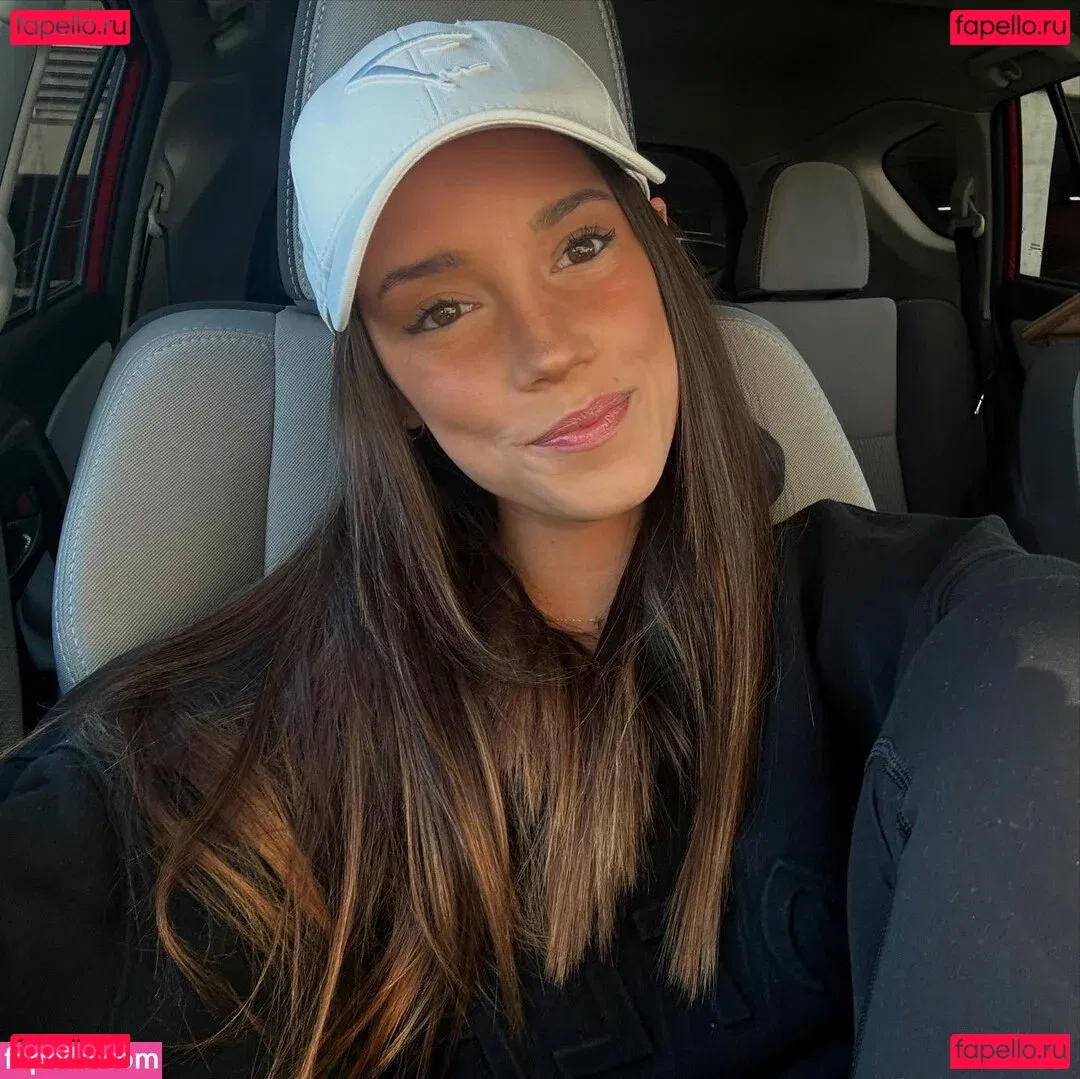 wellbeingwithabigail Onlyfans Photo Gallery 