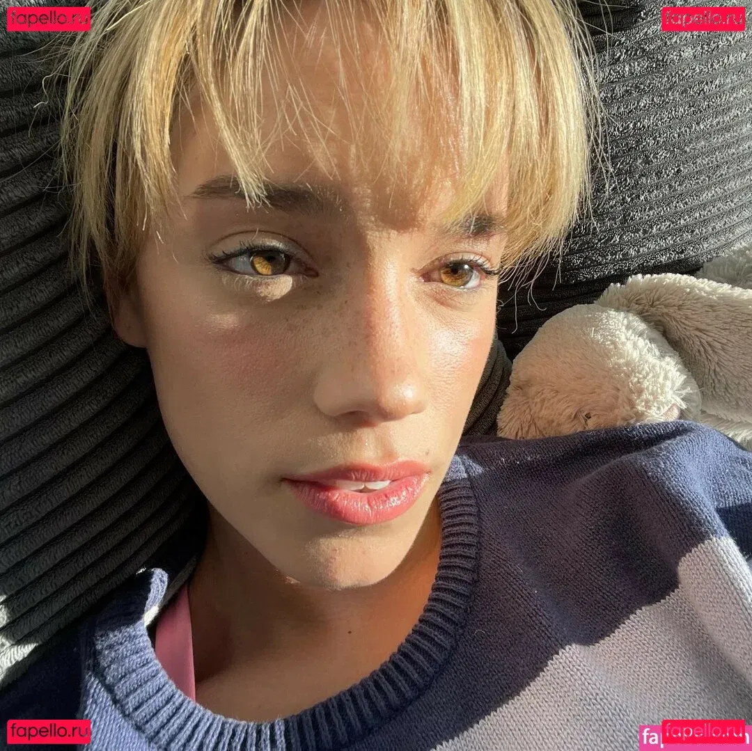 wellbeingwithabigail Onlyfans Photo Gallery 