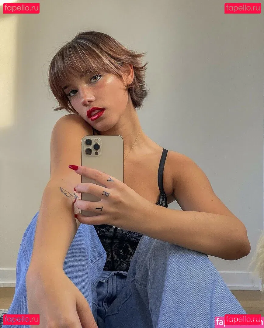 wellbeingwithabigail Onlyfans Photo Gallery 