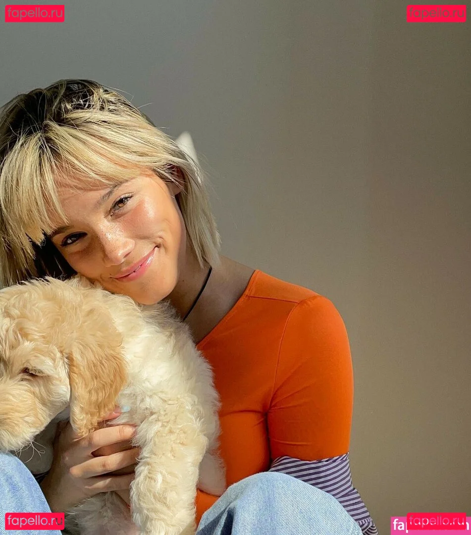 wellbeingwithabigail Onlyfans Photo Gallery 