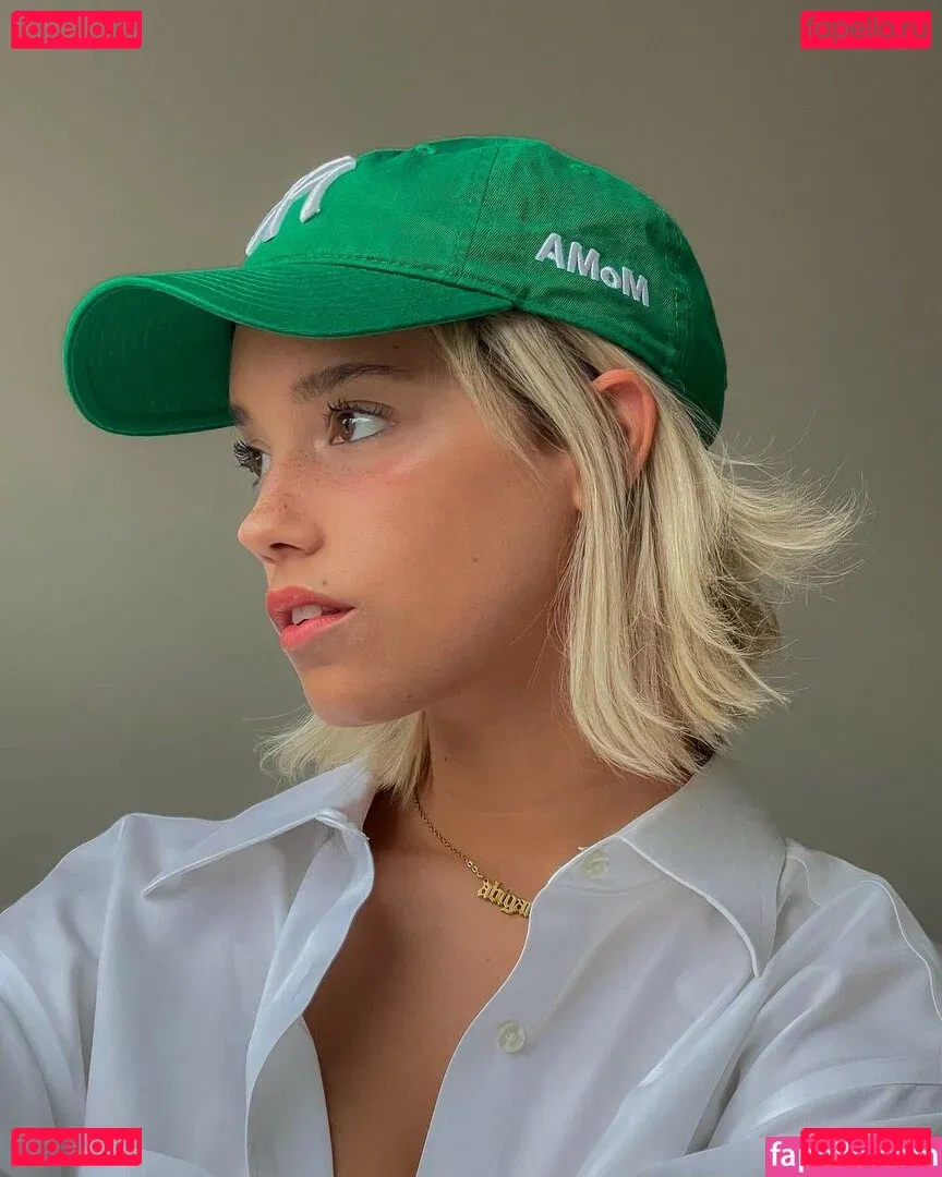 wellbeingwithabigail Onlyfans Photo Gallery 