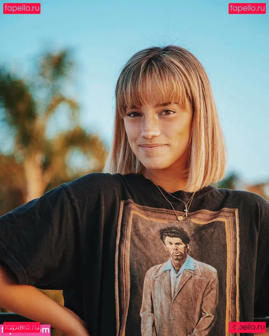 wellbeingwithabigail Onlyfans Photo Gallery 