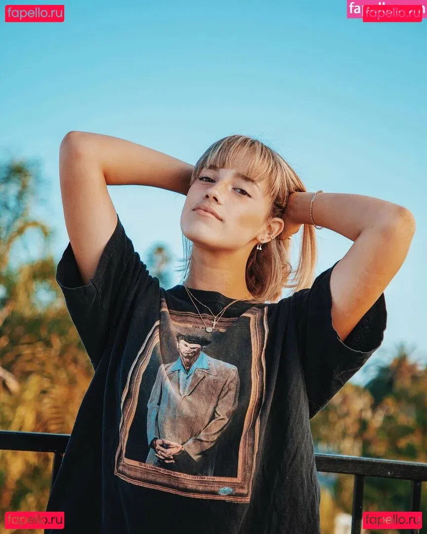 wellbeingwithabigail Onlyfans Photo Gallery 