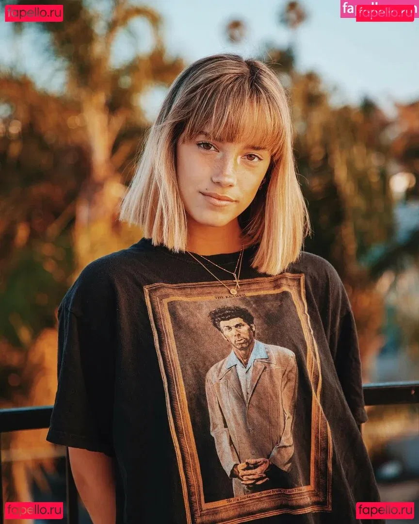 wellbeingwithabigail Onlyfans Photo Gallery 