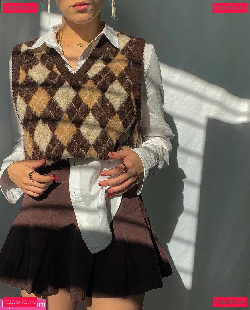 wellbeingwithabigail Onlyfans Photo Gallery 