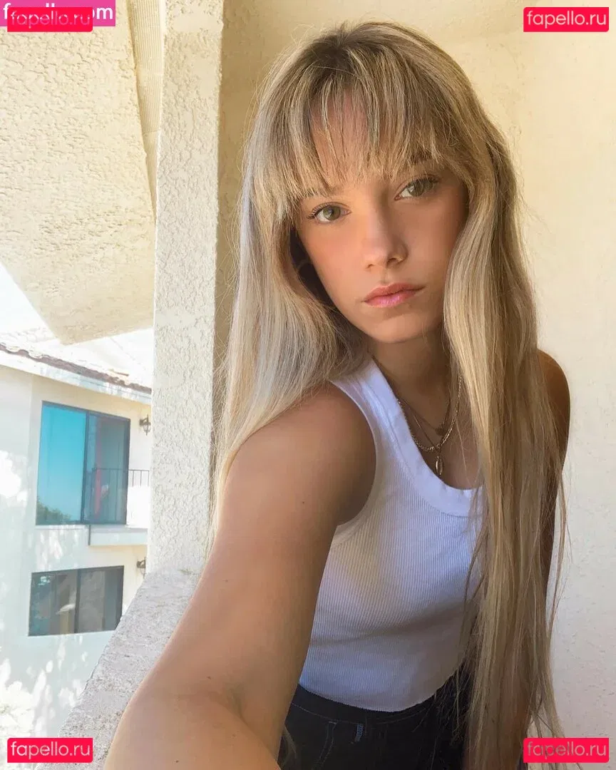 wellbeingwithabigail Onlyfans Photo Gallery 