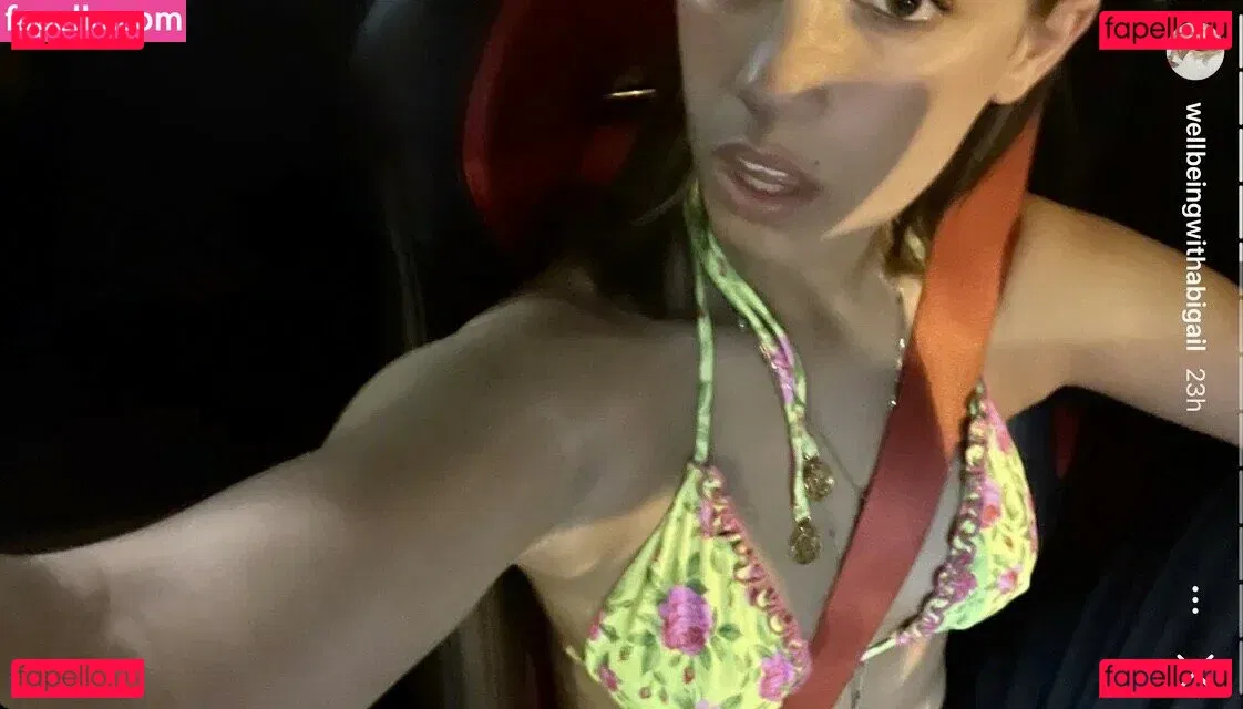 wellbeingwithabigail Onlyfans Photo Gallery 