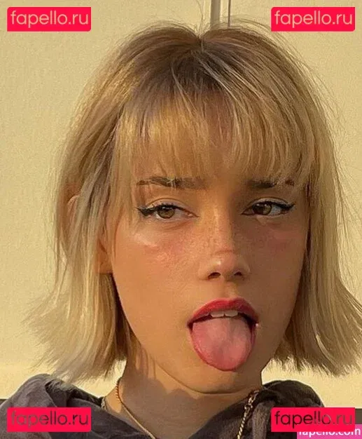 wellbeingwithabigail Onlyfans Photo Gallery 